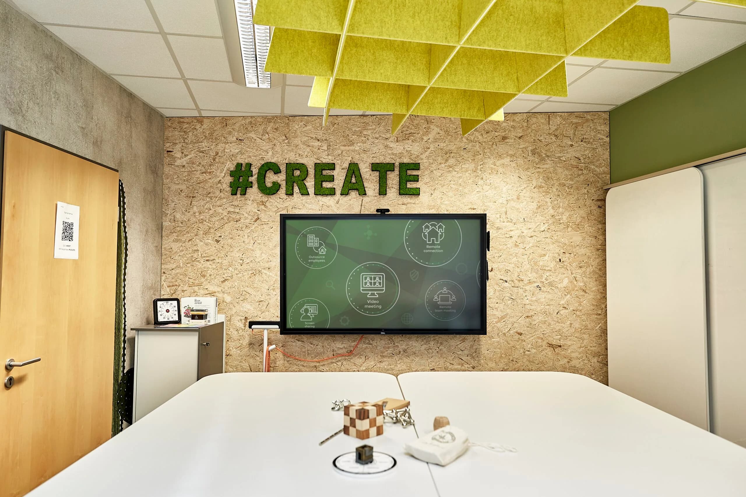Räume: Kreativraum-pfinztal.works Touchmonitor